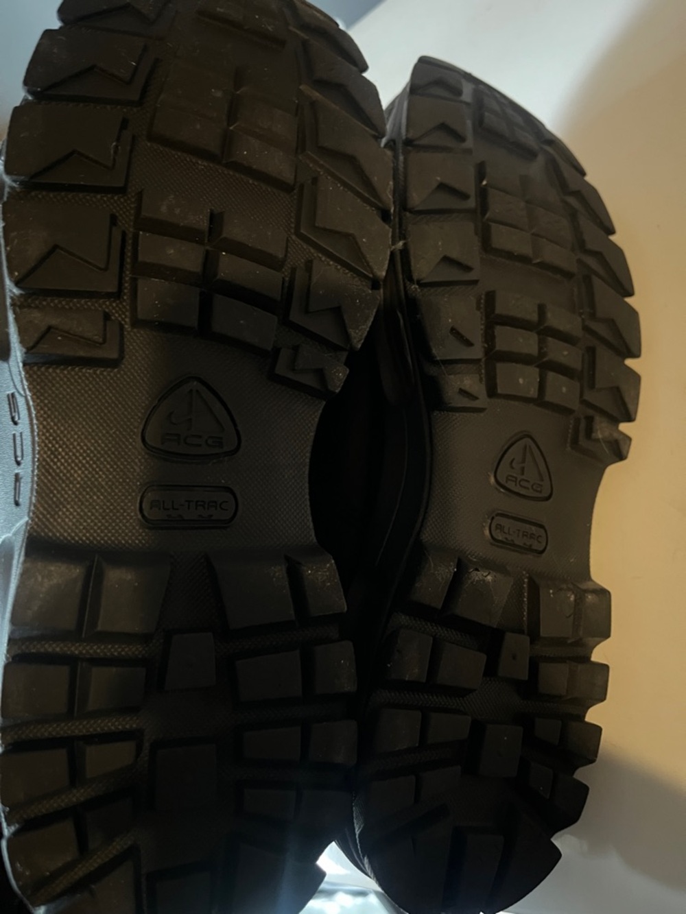Nike Men’s ACG Boots 10 - Picture 3 of 7